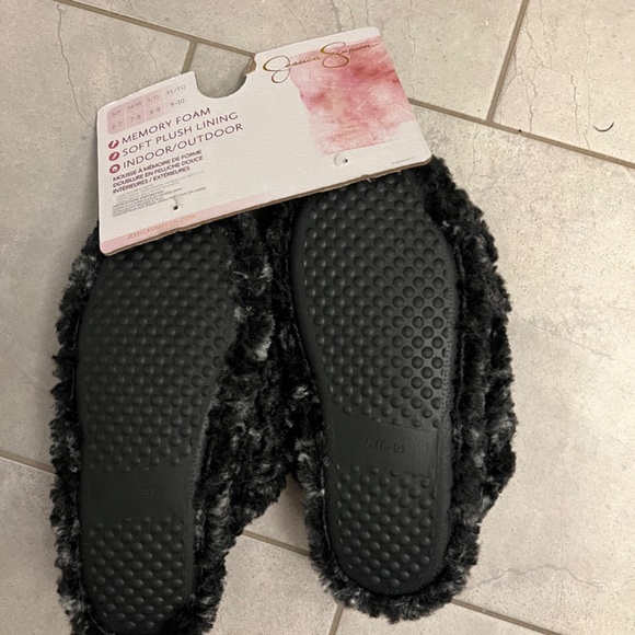 Jessica Simpson slippers - Picture 5 of 5